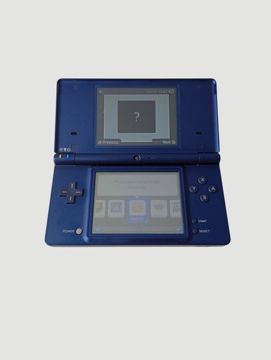 consola nintendo dsi azul metalizada liberada en micro sd 32 gb