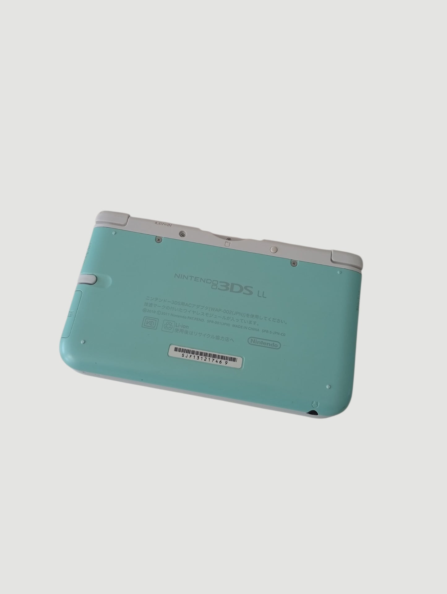 consola Nintendo 3DS old xl menta liberada en micro sd 32 gb