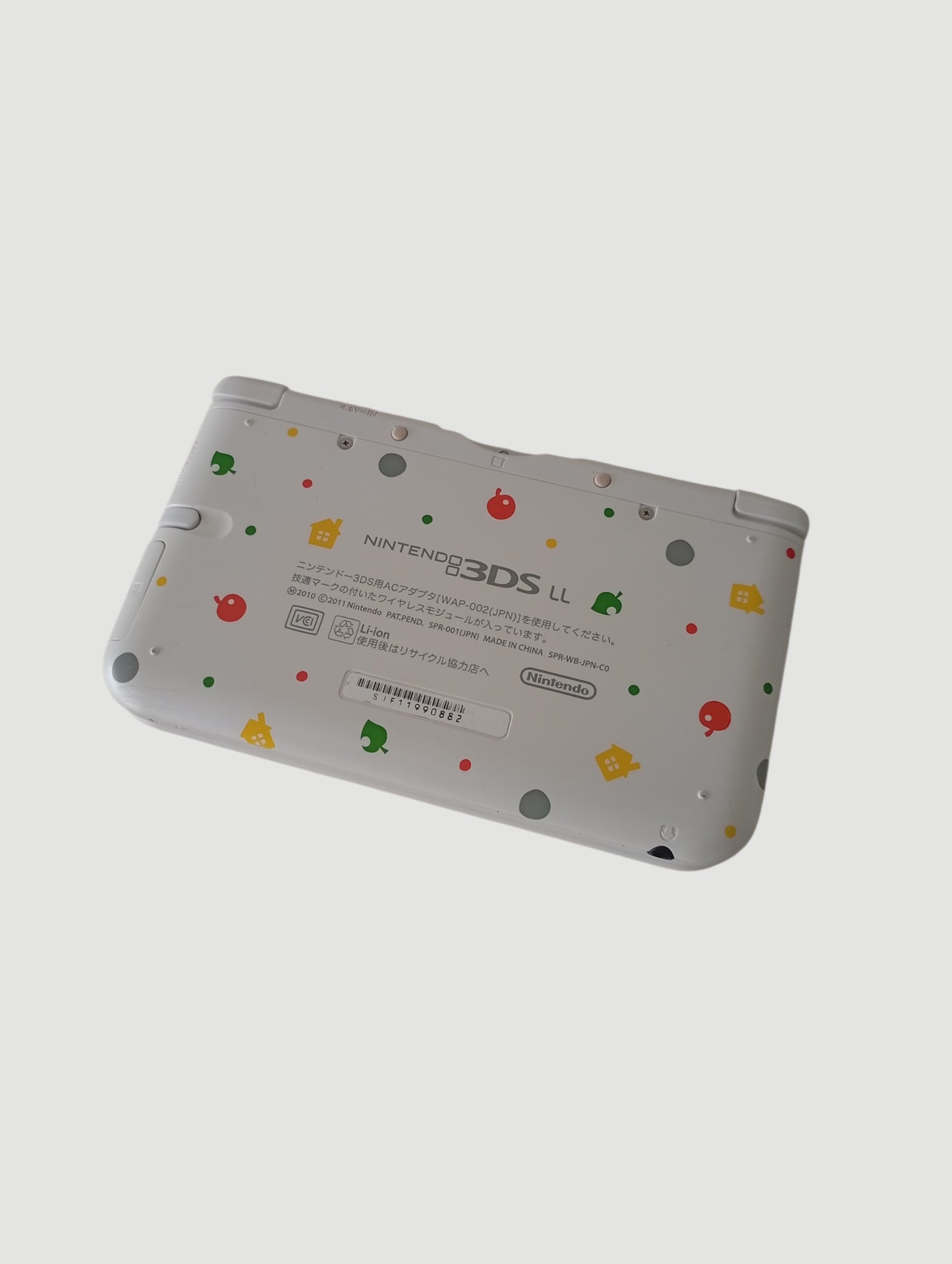 consola Nintendo 3DS old xl edicion especial animal crossing liberada en micro sd 32 gb
