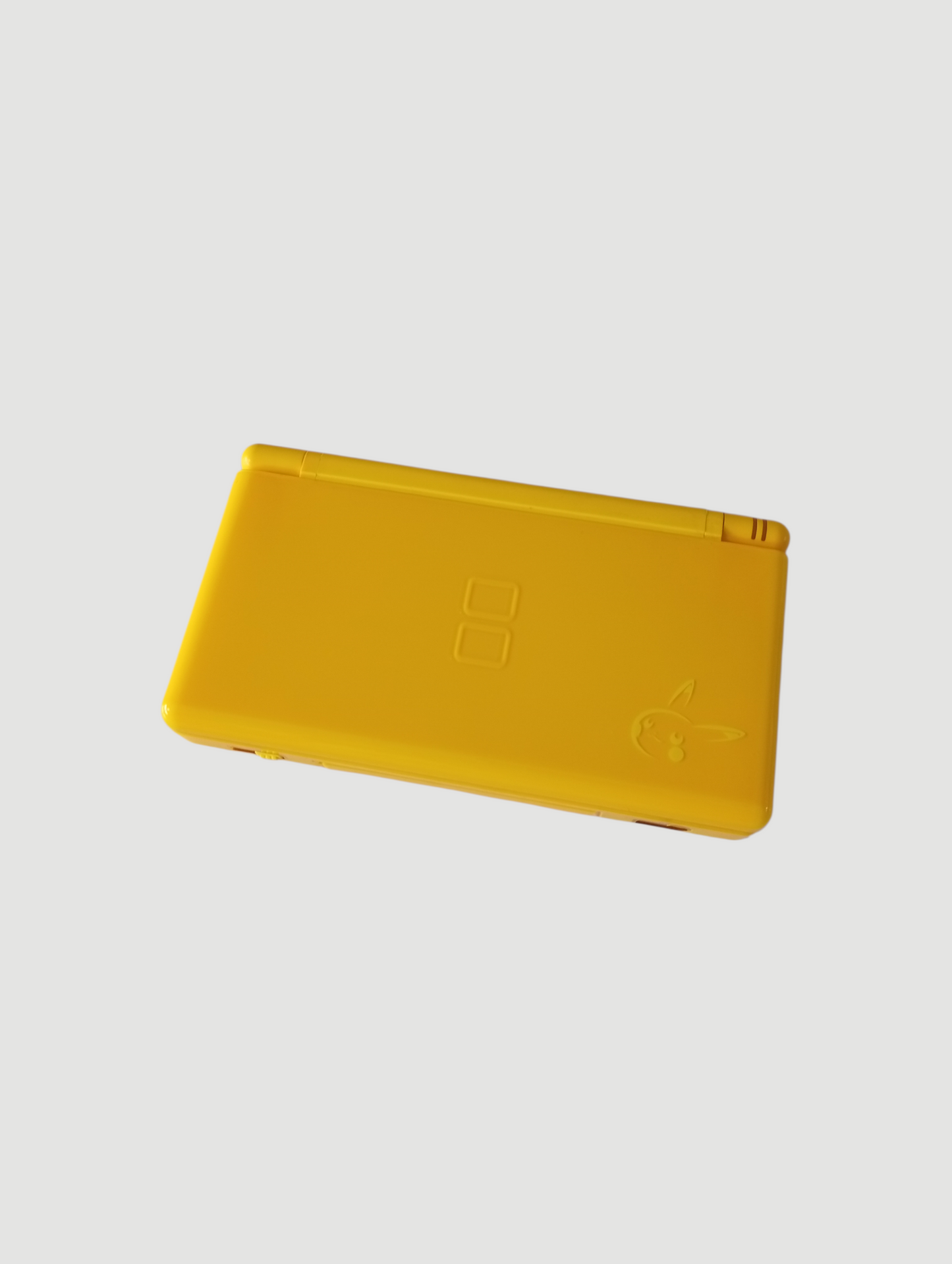 consola nintendo ds lite edicion especial pikachu exclusiva de pokemon center