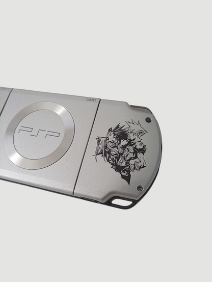 consola psp edicion especial final fantasy VII 10 th anniversary modelo 2000