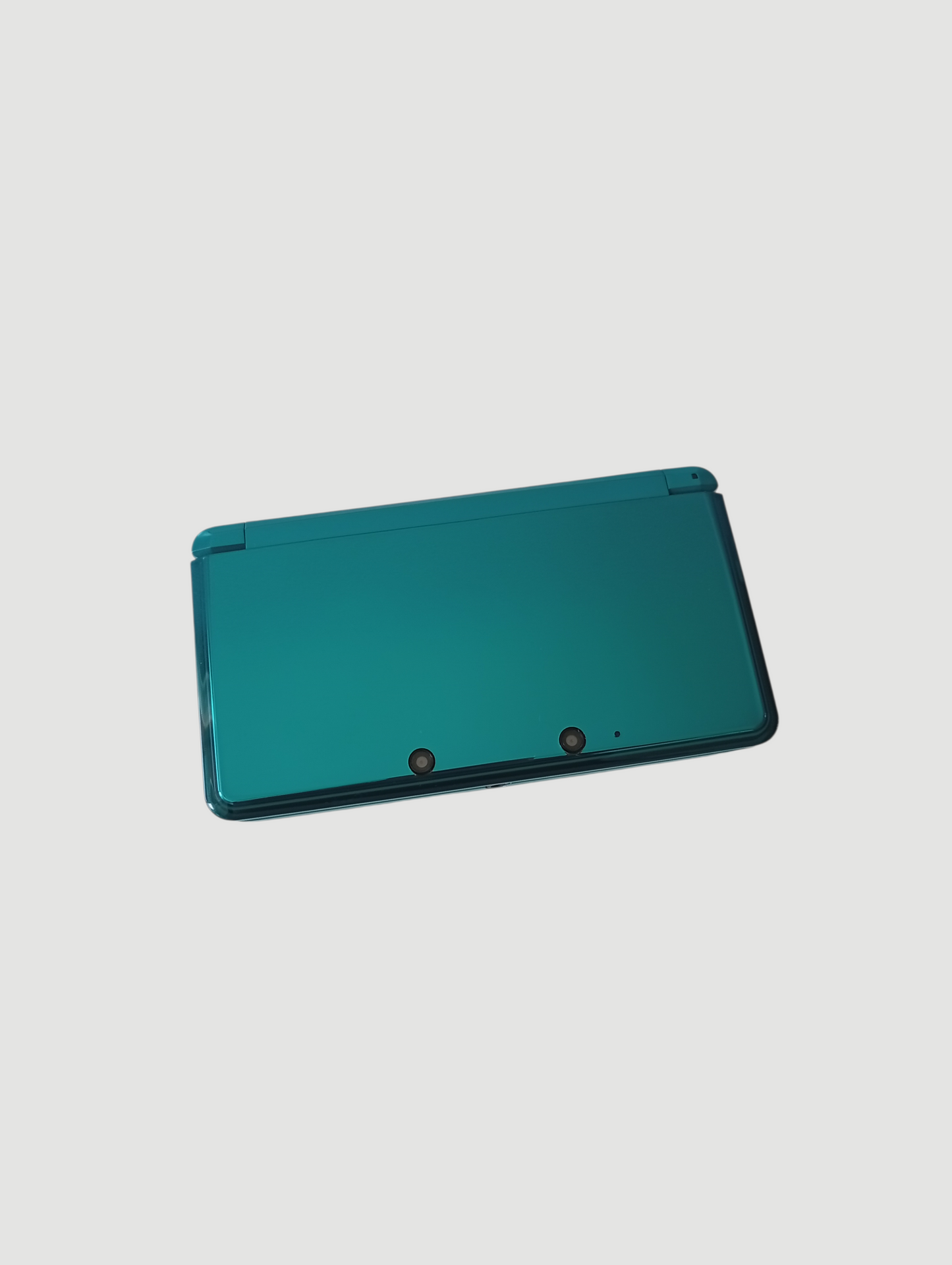 consola Nintendo 3DS old cosmo black en caja liberada con micro sd 64 gb