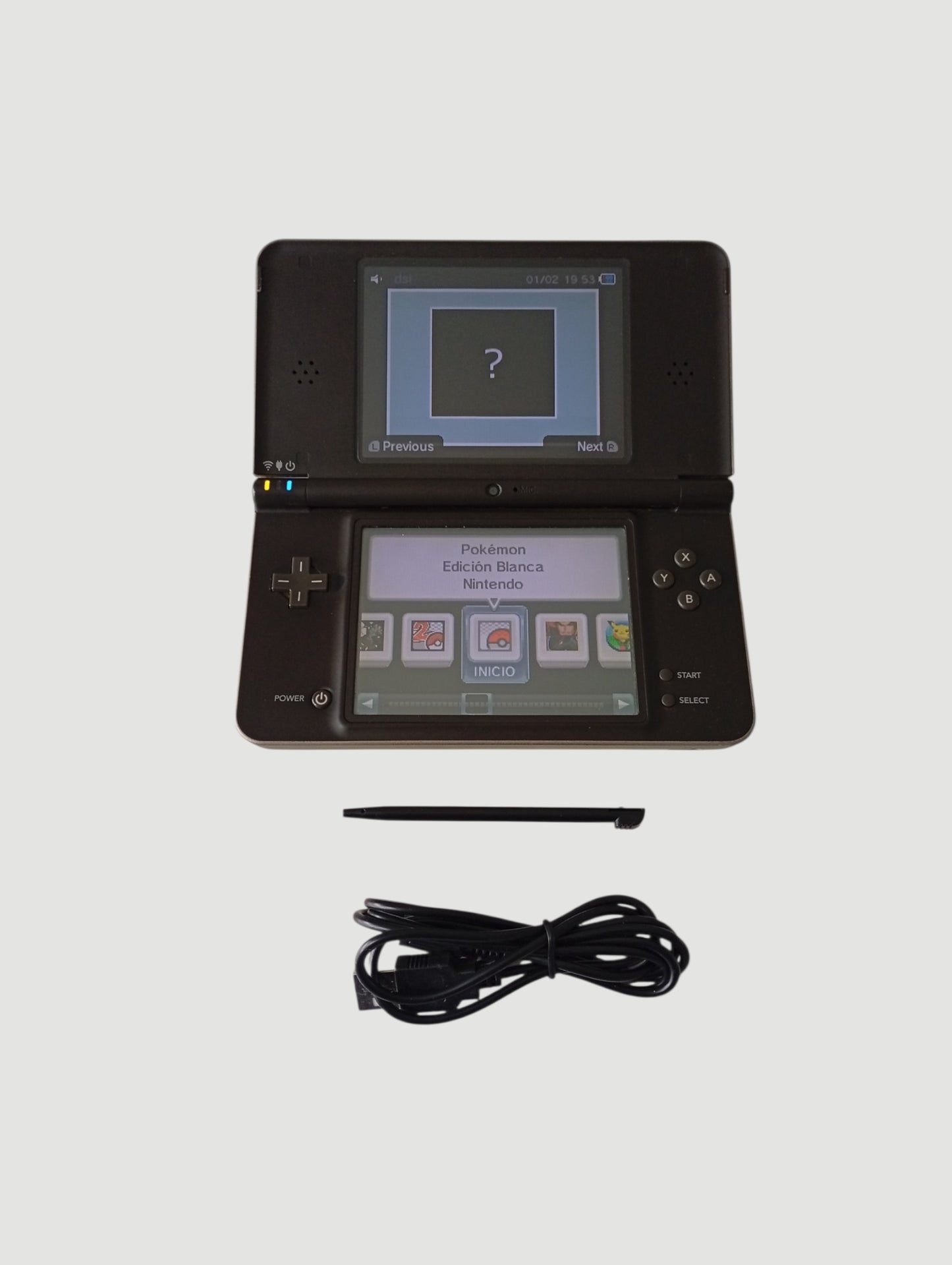 consola nintendo dsi xl liberada en micro sd 32 gb