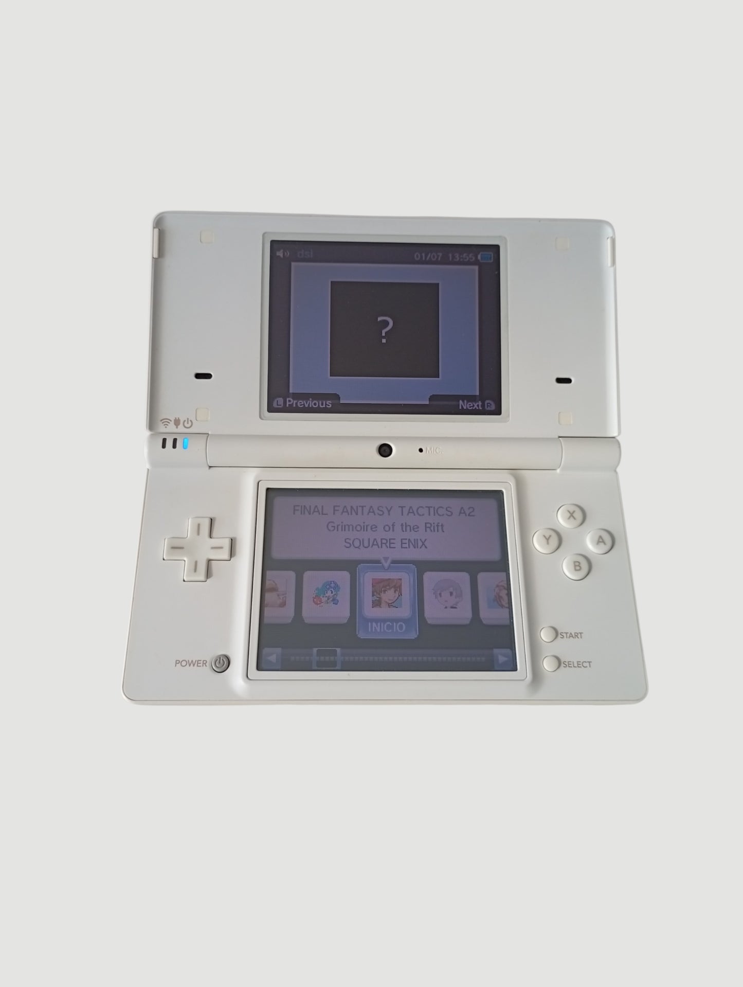 consola Nintendo DSi blanca en caja liberada con micro sd 32 gb