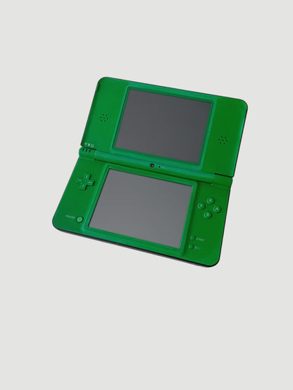 consola nintendo dsi xl verde liberada en micro sd 32 gb