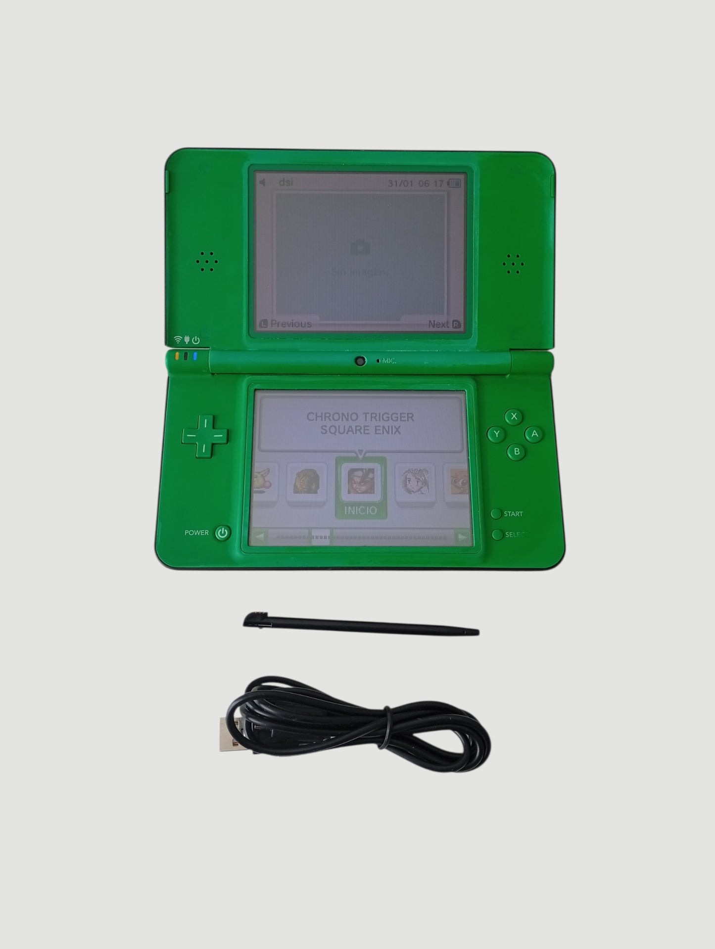consola nintendo dsi xl verde liberada en micro sd 32 gb