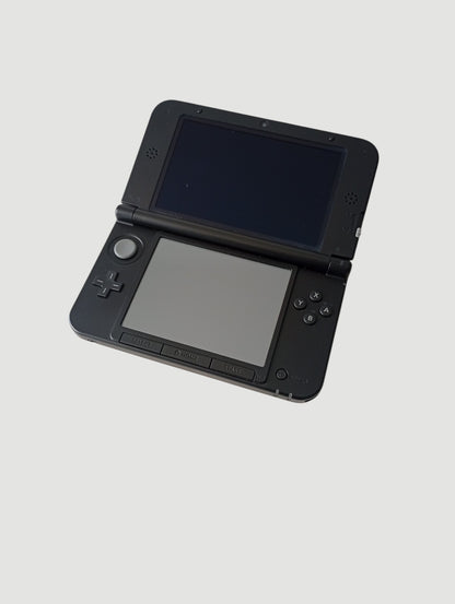consola Nintendo 3DS old xl liberada en micro sd 32 gb