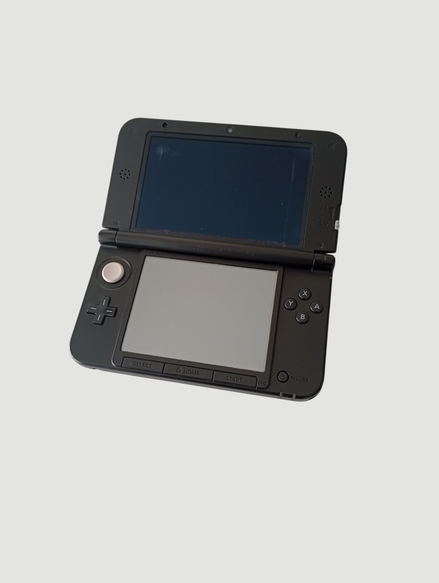 consola Nintendo 3DS old xl negra liberada en micro sd 32 gb