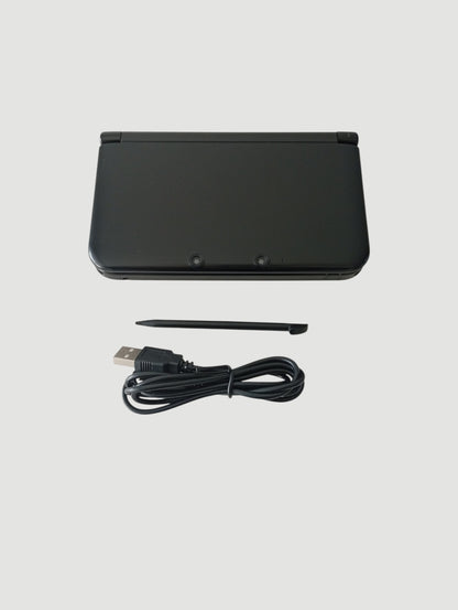 consola Nintendo 3DS old xl negra liberada en micro sd 32 gb