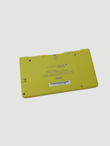 consola Nintendo DSi limon en caja liberada con micro sd 32 gb