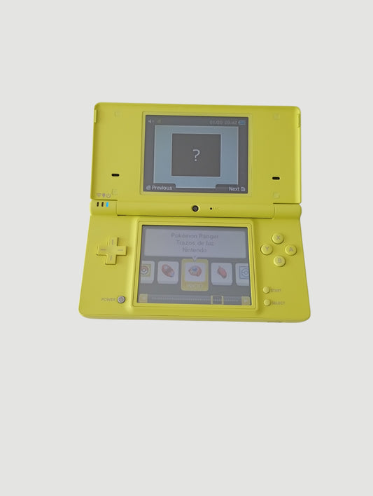 consola Nintendo DSi limon en caja liberada con micro sd 32 gb