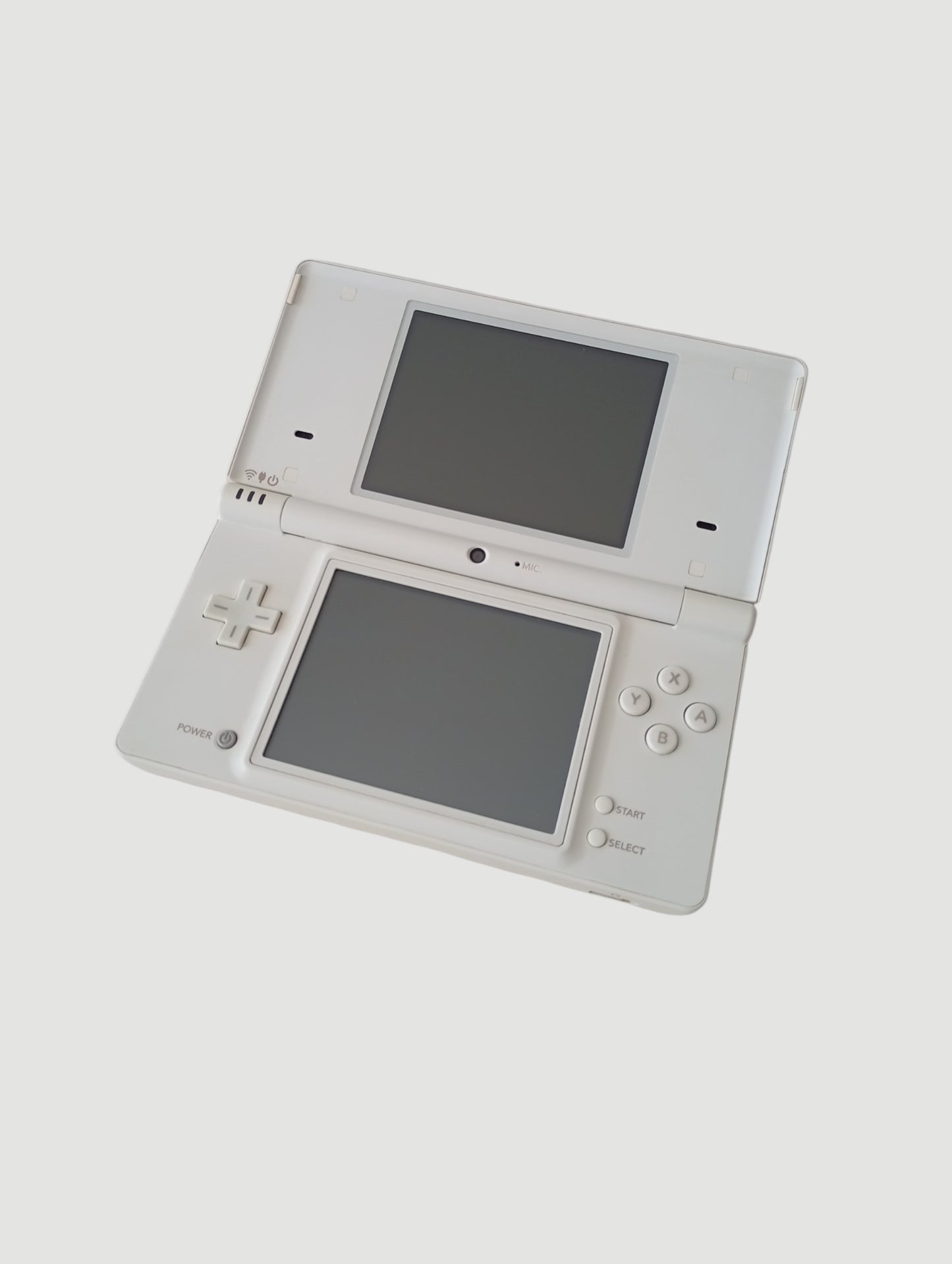 consola nintendo dsi blanca liberada en micro sd 32 gb