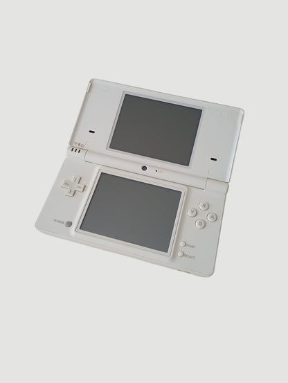 consola nintendo dsi blanca liberada en micro sd 32 gb