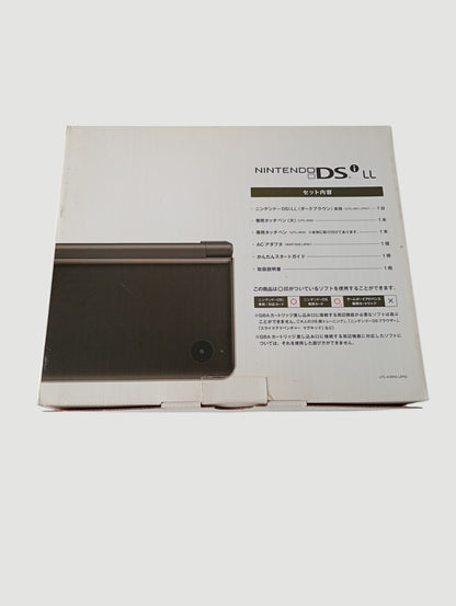 consola Nintendo DSi xl  en caja liberada con micro sd 32 gb
