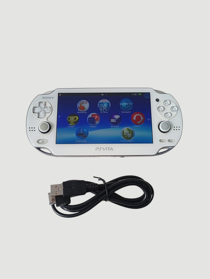 consola psvita fat white  liberada con micro sd 32 gb