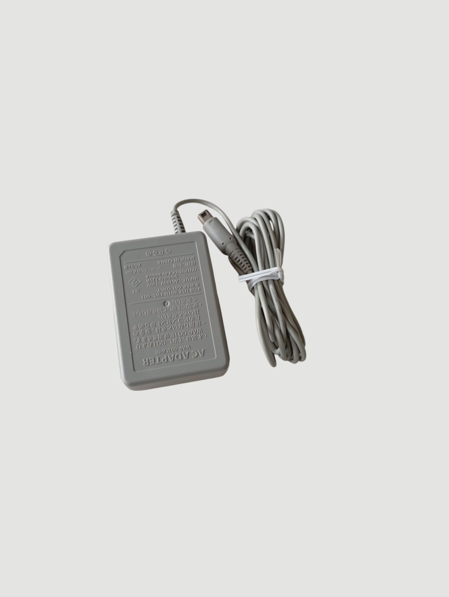 consola Nintendo DSi  negra en caja liberada con micro sd 32 gb