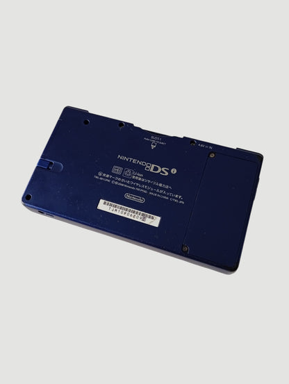 consola nintendo dsi azul metalizada liberada en micro sd 32 gb
