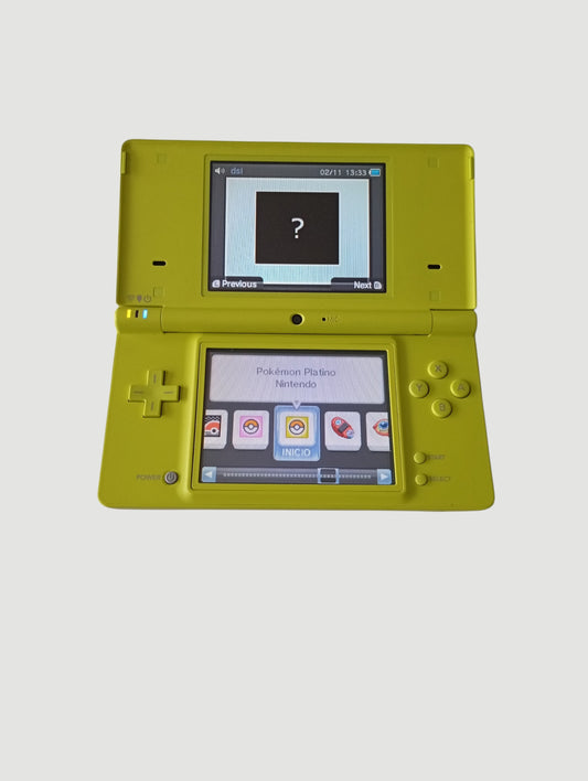 consola Nintendo DSi  limon en caja liberada con micro sd 32 gb