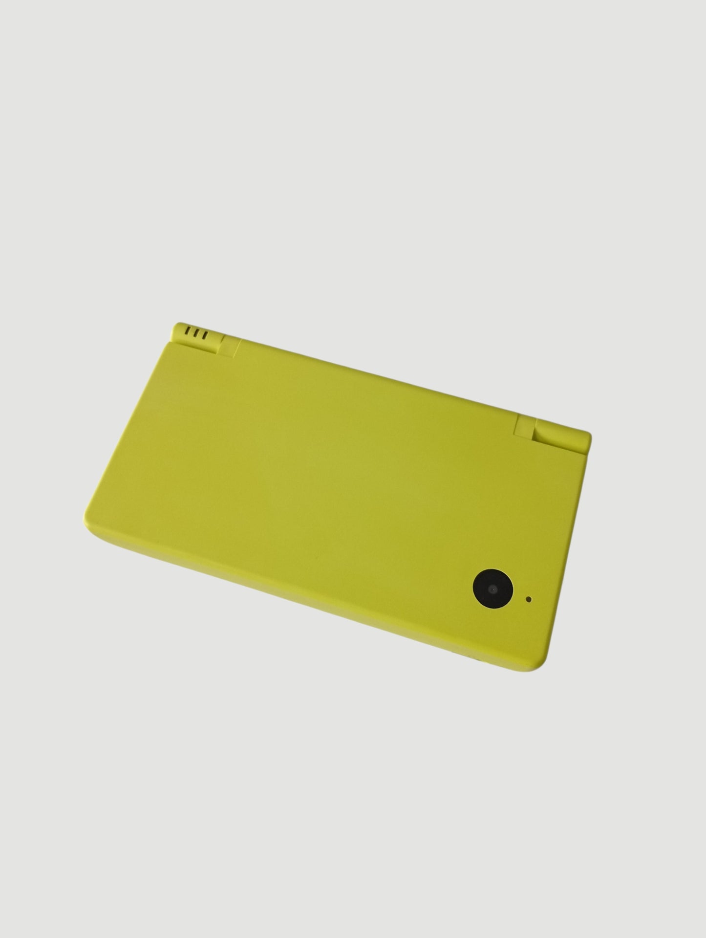 consola Nintendo DSi  limon en caja liberada con micro sd 32 gb