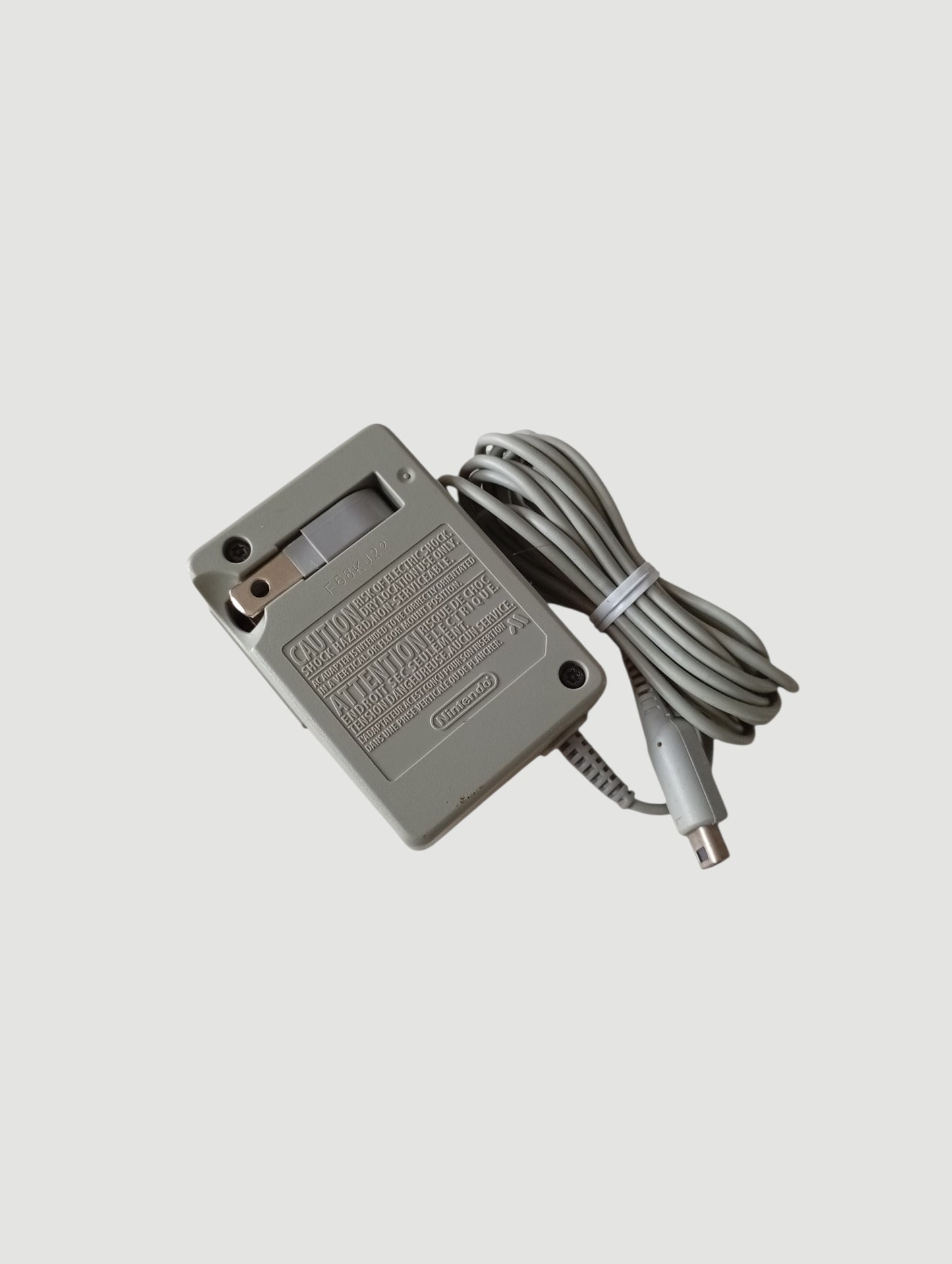 consola Nintendo DSi  limon en caja liberada con micro sd 32 gb