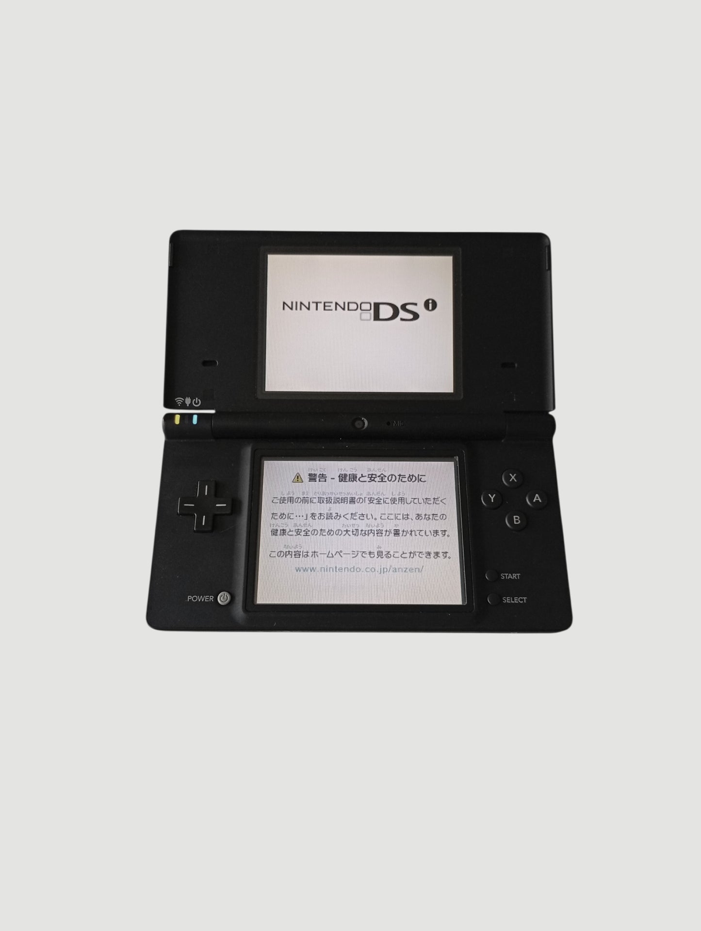 consola Nintendo DSi edicion especial pokemon negra