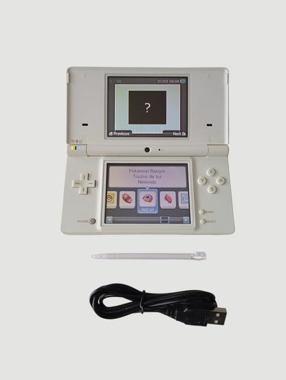 consola nintendo dsi blanca liberada en micro sd 32 gb