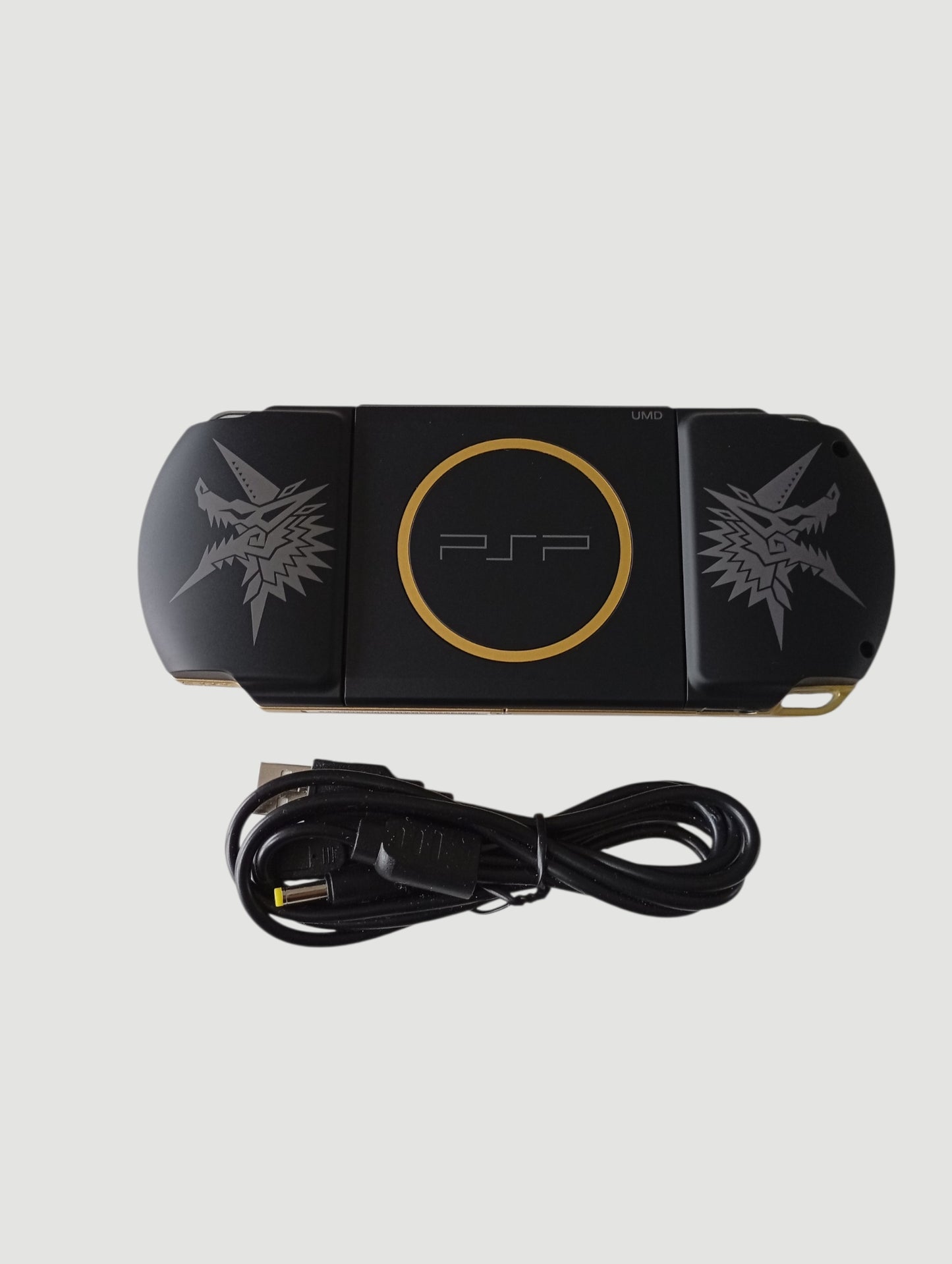 consola psp edicion especial monster hunters 3rd  modelo 3000 liberada con micro sd 32 gb