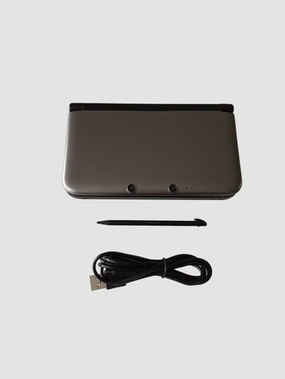 consola Nintendo 3DS old xl gris liberada en micro sd 32 gb