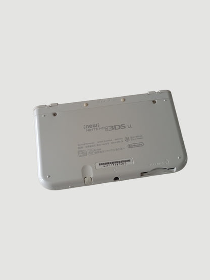 consola Nintendo  new 3ds xl white  en caja liberada con micro sd 32 gb