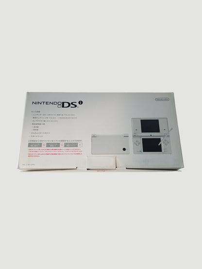 consola Nintendo DSi  fucsia en caja liberada con micro sd 32 gb