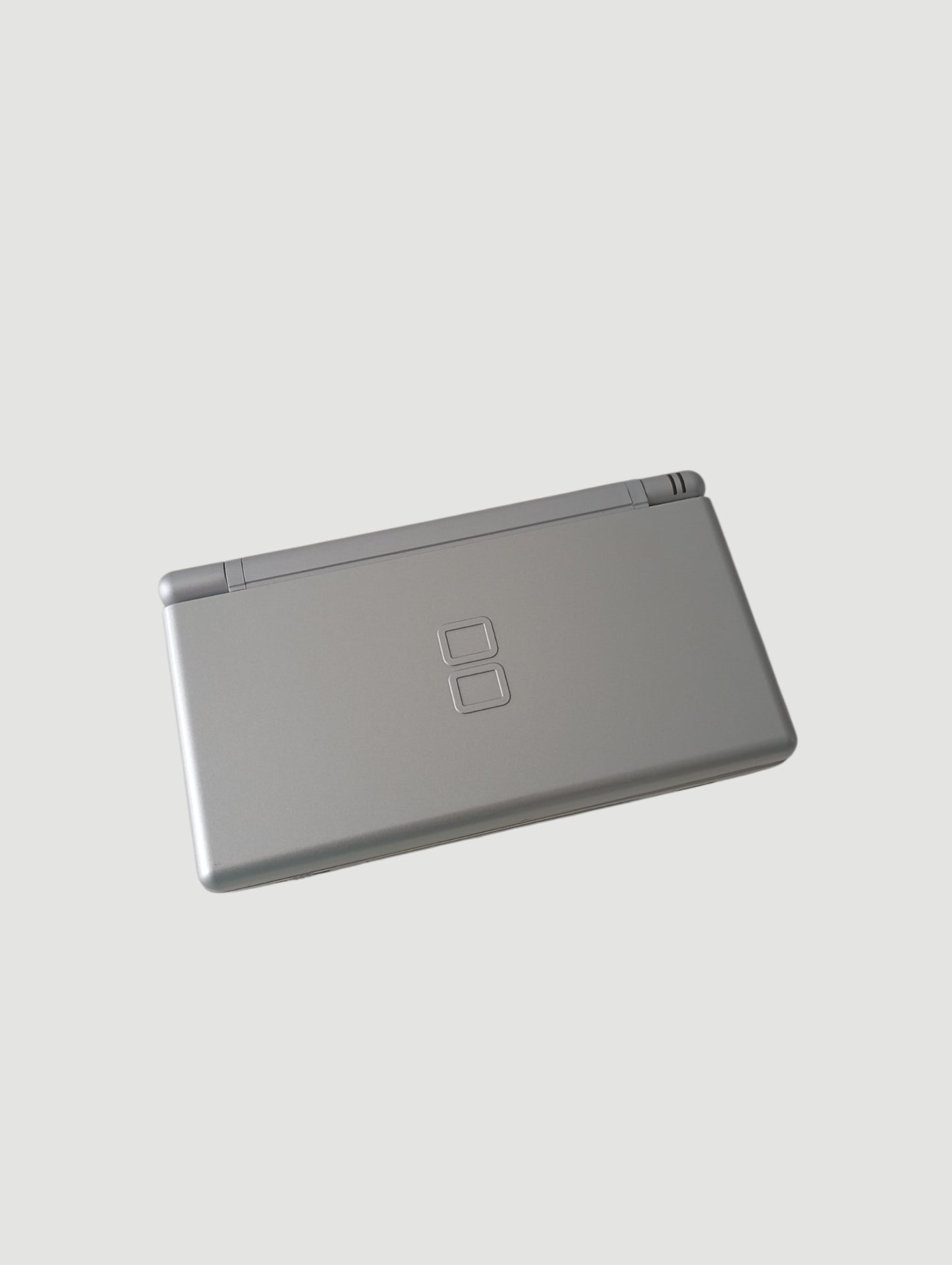 consola nintendo ds lite gris