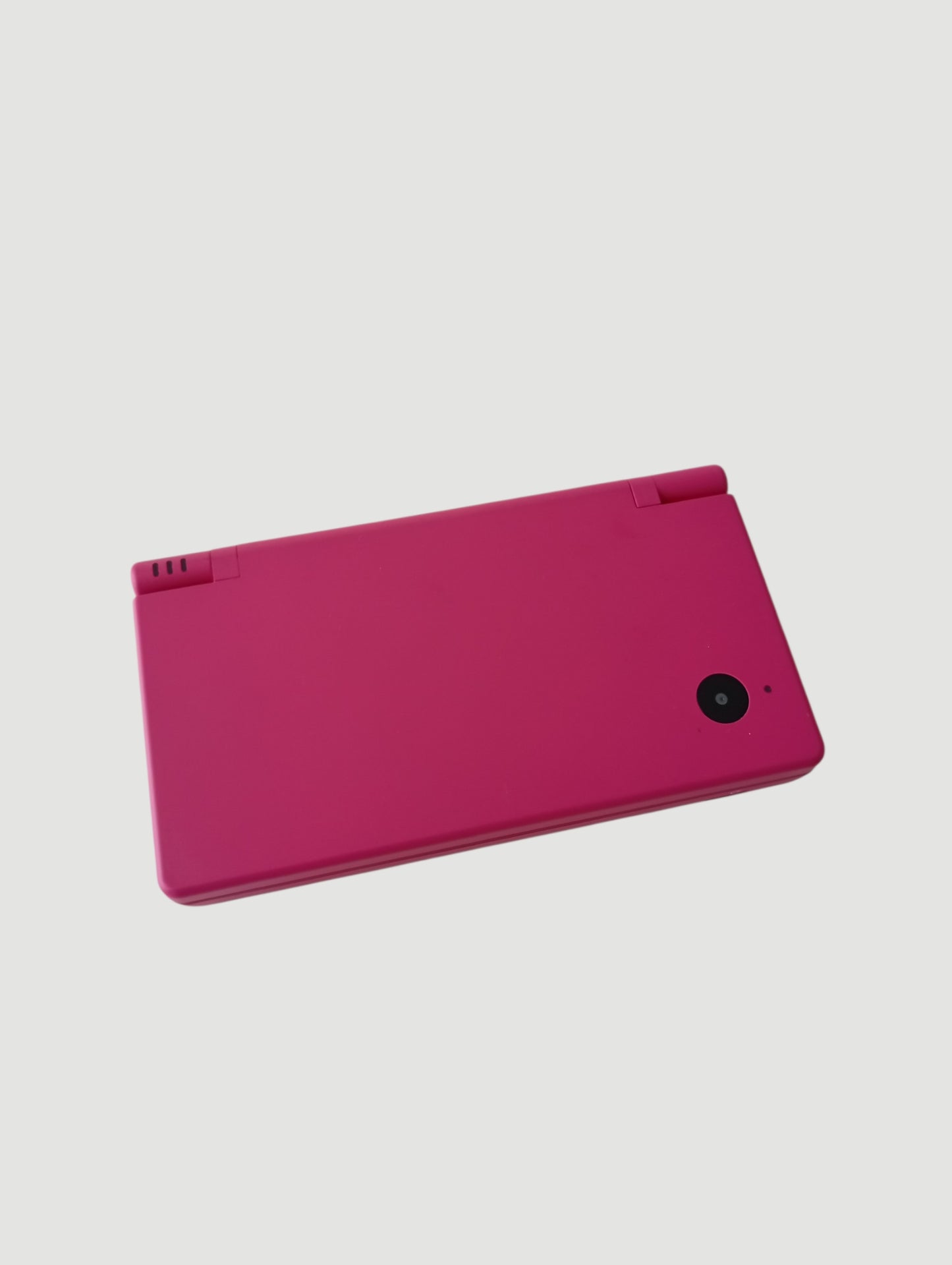 consola nintendo dsi fucsia liberada en micro sd 32 gb