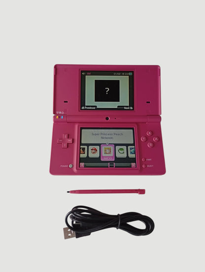 consola nintendo dsi fucsia liberada en micro sd 32 gb