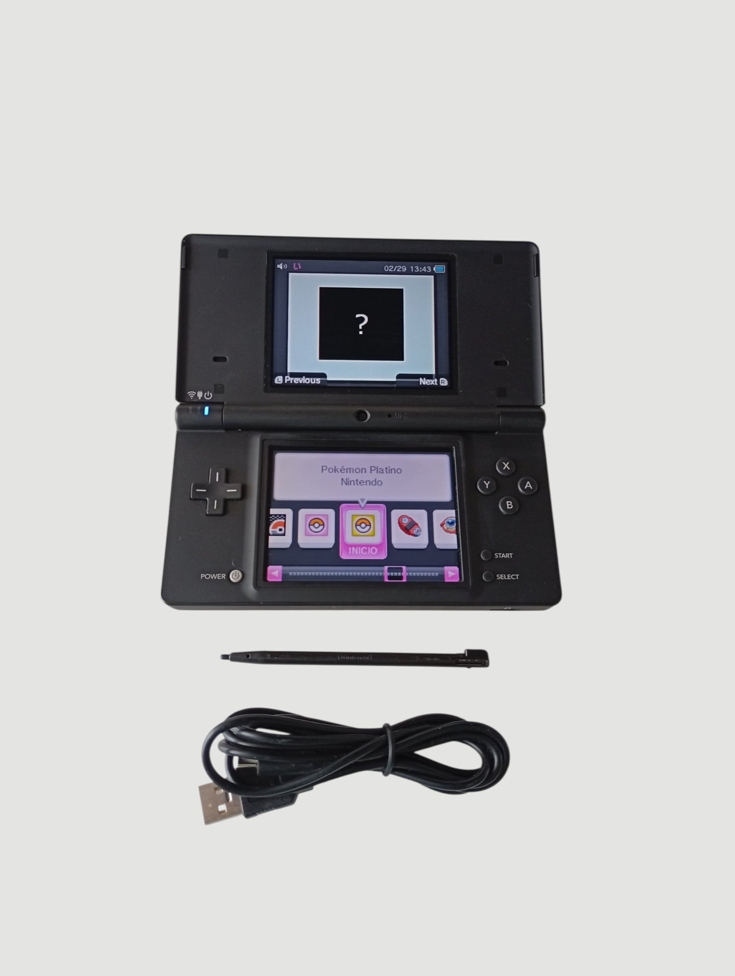 consola nintendo dsi negra liberada en micro sd 32 gb
