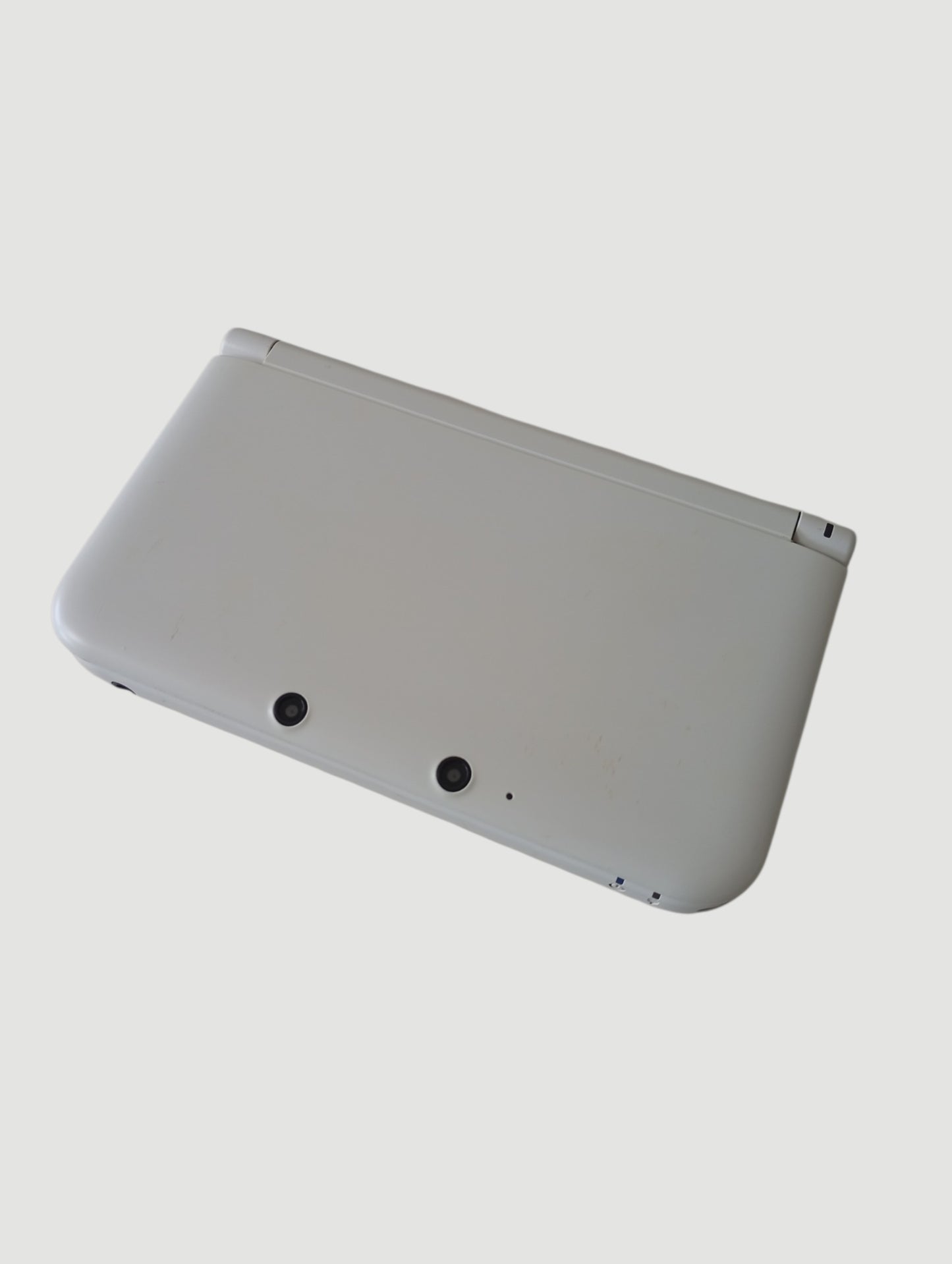 consola nintendo 3ds old xl white liberada en micro sd 32 gb