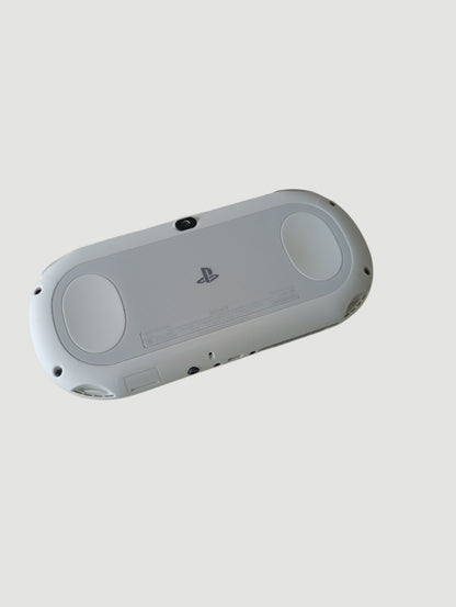 consola psvita slim white liberada en micro sd 32 gb