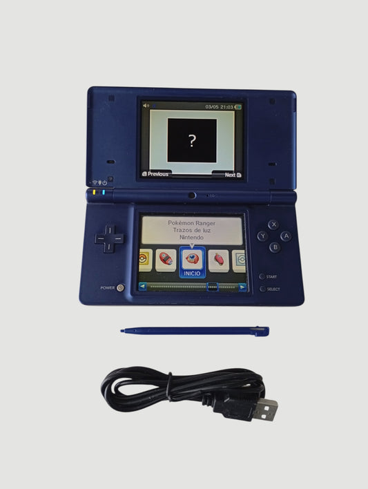 consola nintendo dsi azul metalizada liberada en micro sd 32 gb