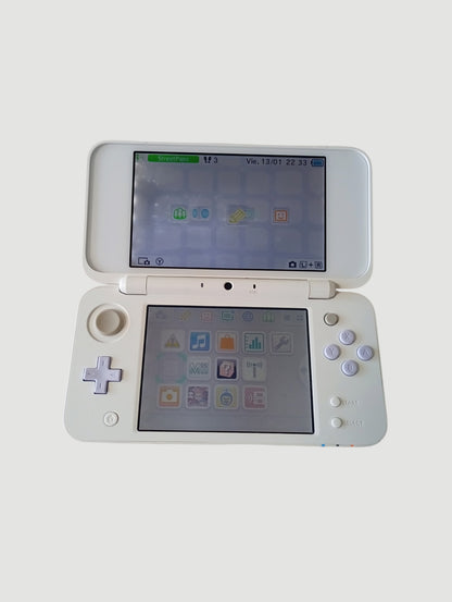 consola nintendo new 2ds xl lavanda liberada en micro sd 32 gb