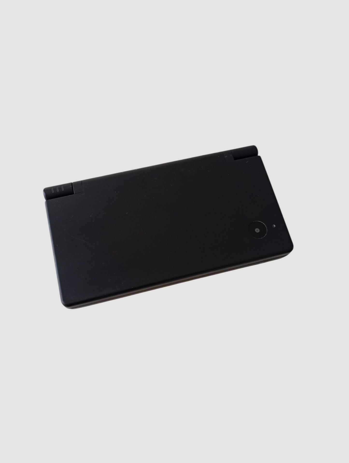consola nintendo dsi negra liberada en micro sd 32 gb