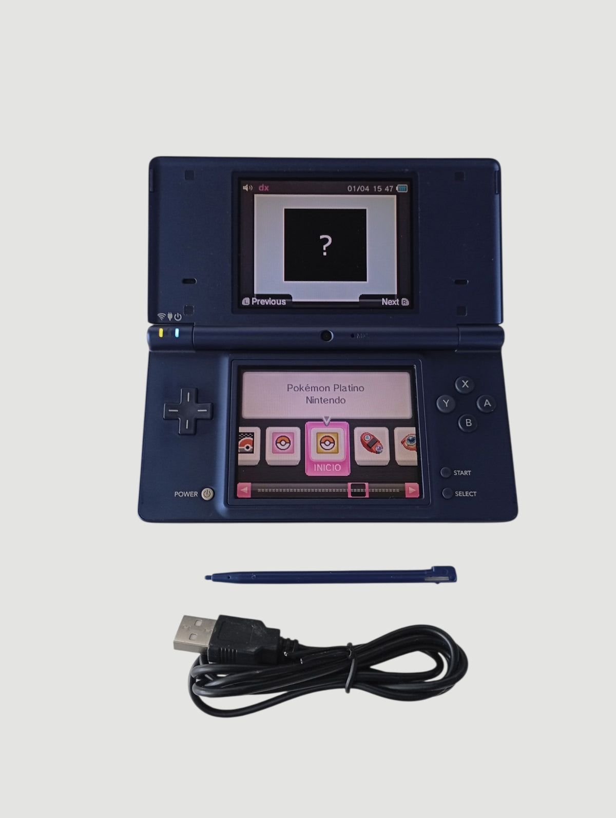 consola nintendo dsi azul metalizada liberada en micro sd 32 gb