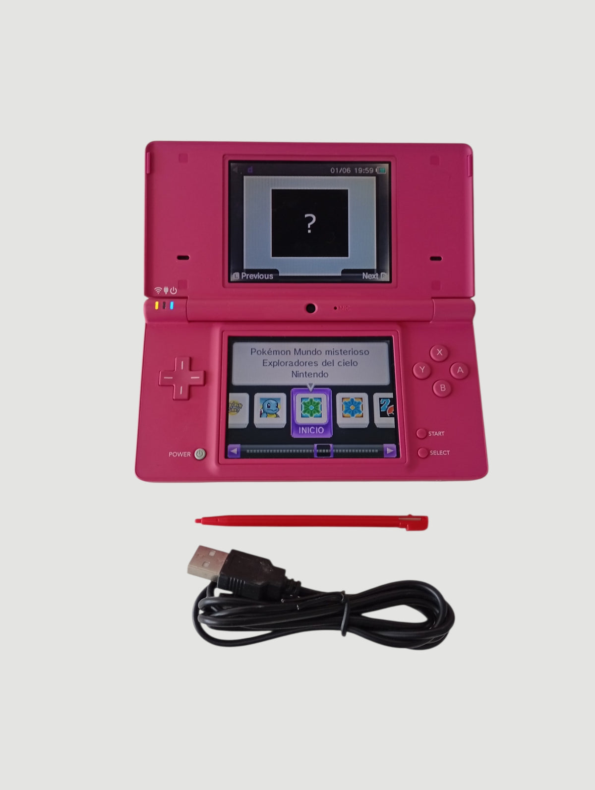 consola nintendo dsi fucsia liberada en micro sd 32 gb