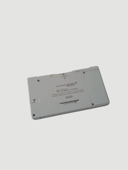 consola nintendo dsi blanca en caja liberada en micro sd 32 gb
