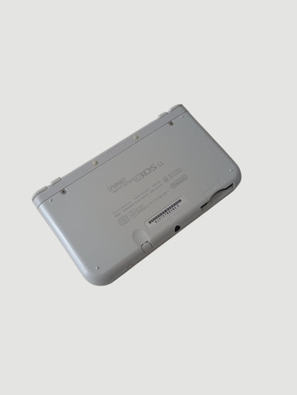 consola nintendo new 3ds xl white liberada en micro sd 32 gb