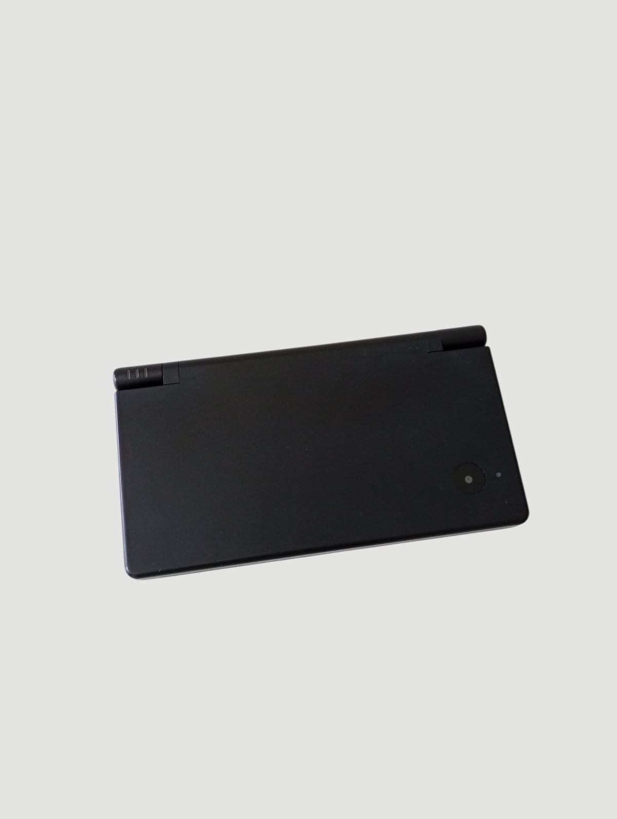 Consola nintendo dsi negra liberada en micro sd 32 gb