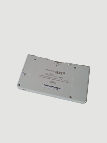 Consola nintendo dsi blanca liberada en micro sd 32 gb