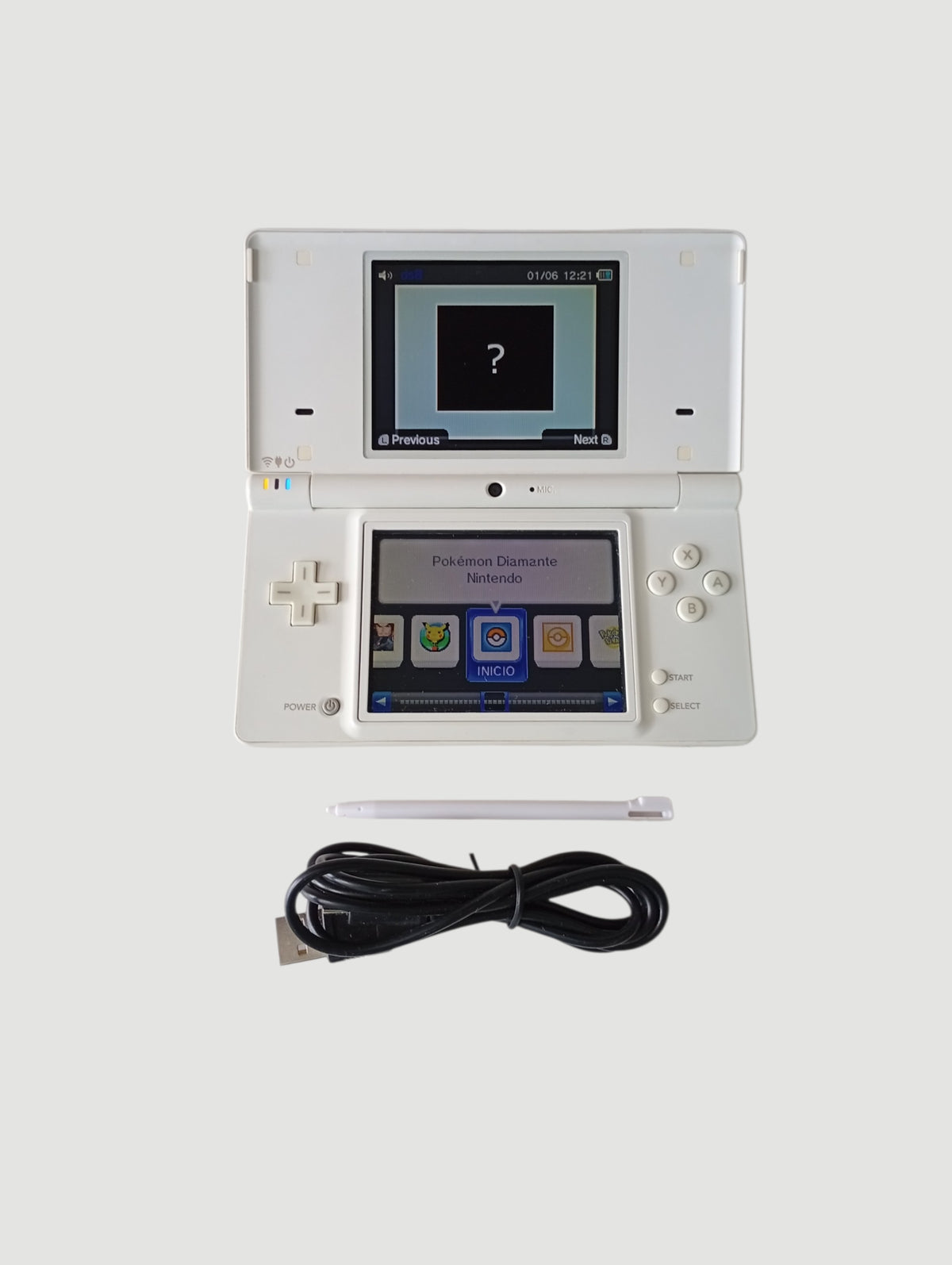 Consola nintendo dsi blanca liberada en micro sd 32 gb