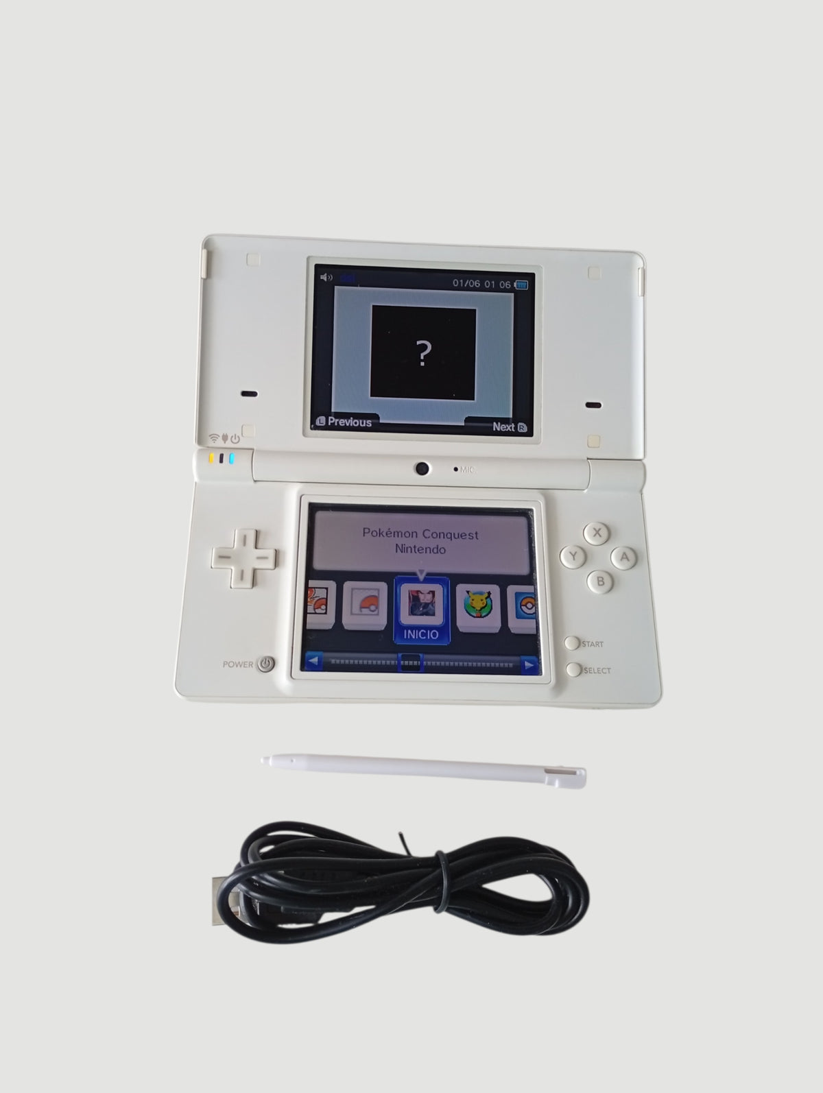 Consola nintendo dsi blanca liberada en micro sd 32 gb