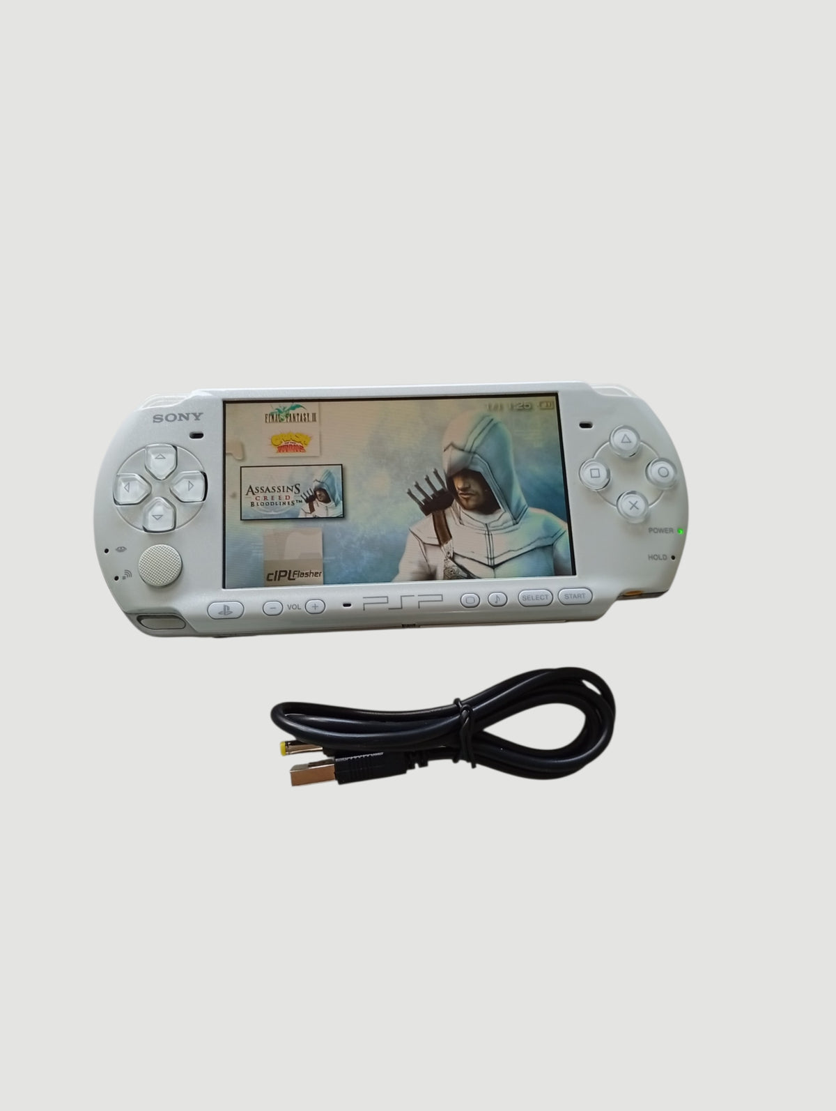 Consola psp 3000 blanca liberada en micro sd 32 gb