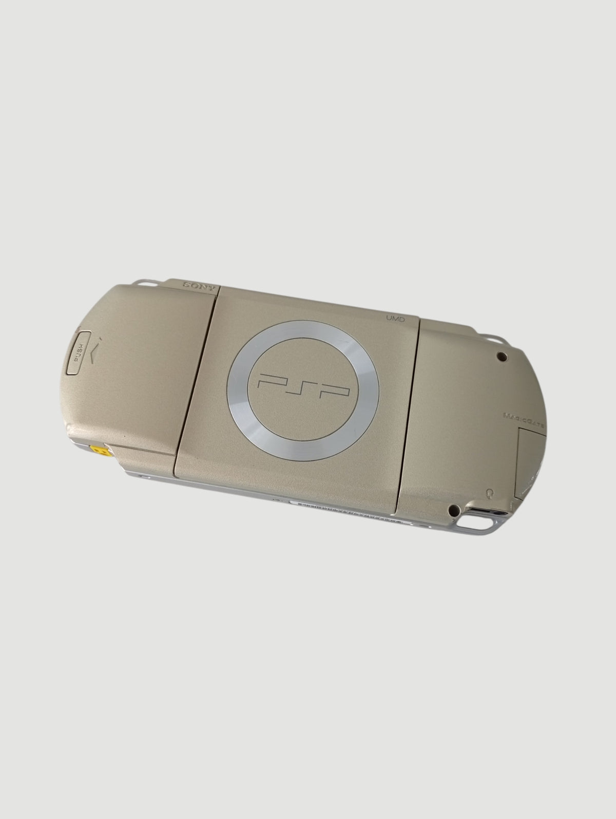 Consola psp 1000 gold liberada en micro sd 32 gb
