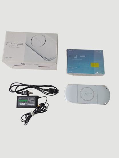 Consola psp 3000 blanca en caja liberada en micro sd 32 gb